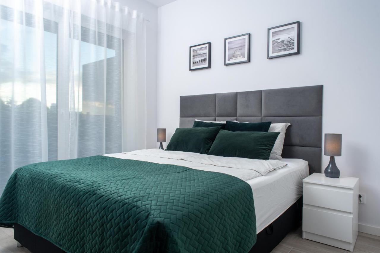 Apartament Happy Holiday Kolobrzeg Dış mekan fotoğraf