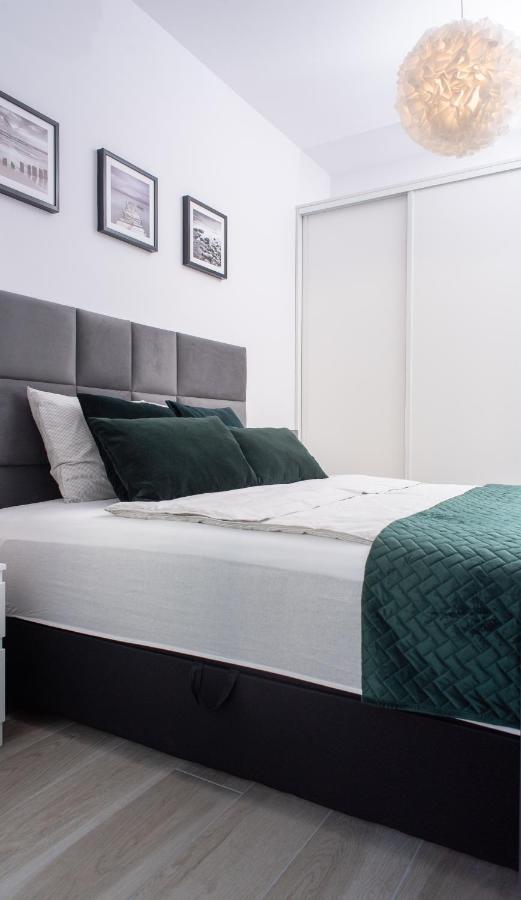 Apartament Happy Holiday Kolobrzeg Dış mekan fotoğraf